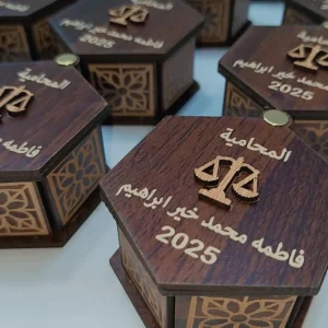 علبة مسدسة صغيرة خشب